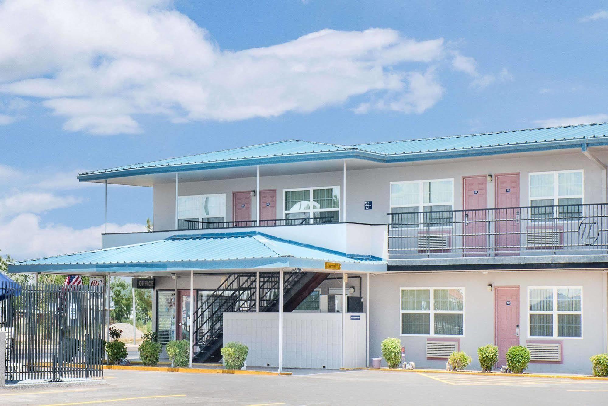 Knights Inn & Suites Pecos Exterior foto